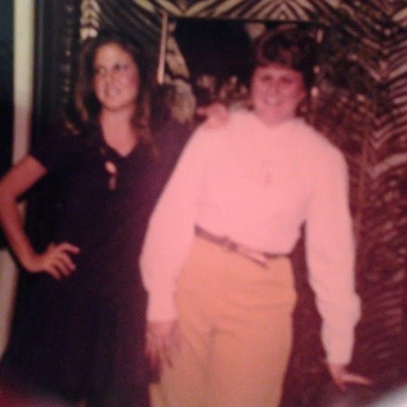 Meet your Posher, Melissa - Picture 1 of 1